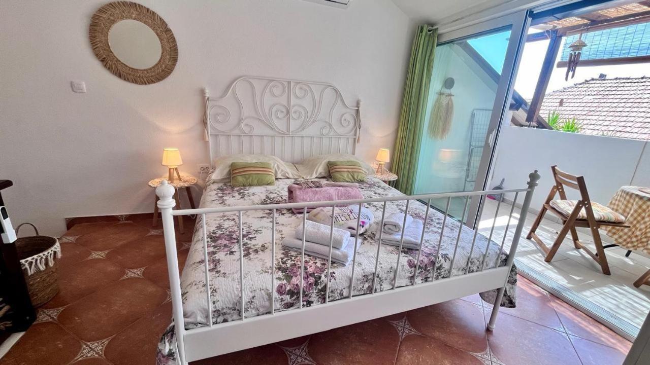 Apartment Edita ติวัต ภายนอก รูปภาพ
